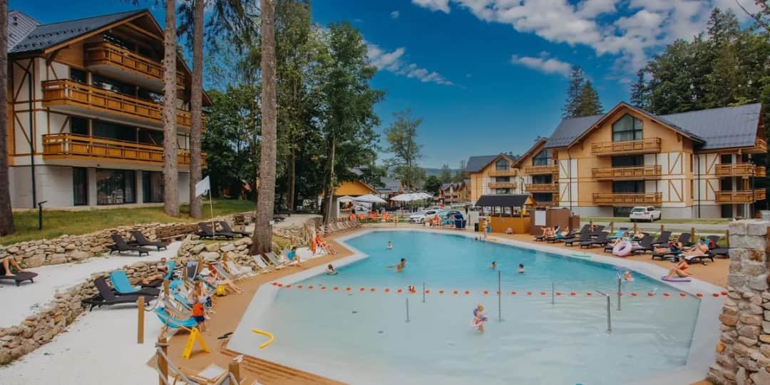 Noclegi z basenem w Dolnym Śląsku – idealne miejsce na relaks